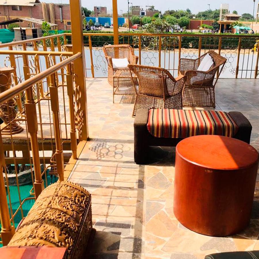 צ'ינצ'ה אלטה Hotel Vinas Del Sol Eterno מראה חיצוני תמונה