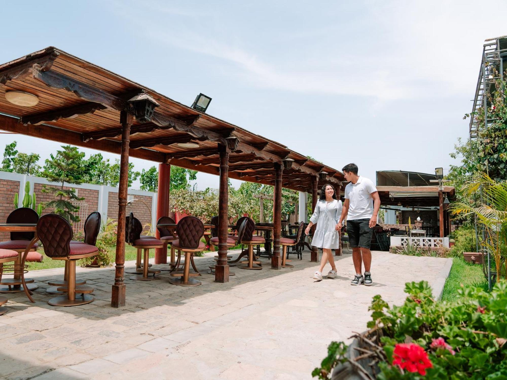 צ'ינצ'ה אלטה Hotel Vinas Del Sol Eterno מראה חיצוני תמונה