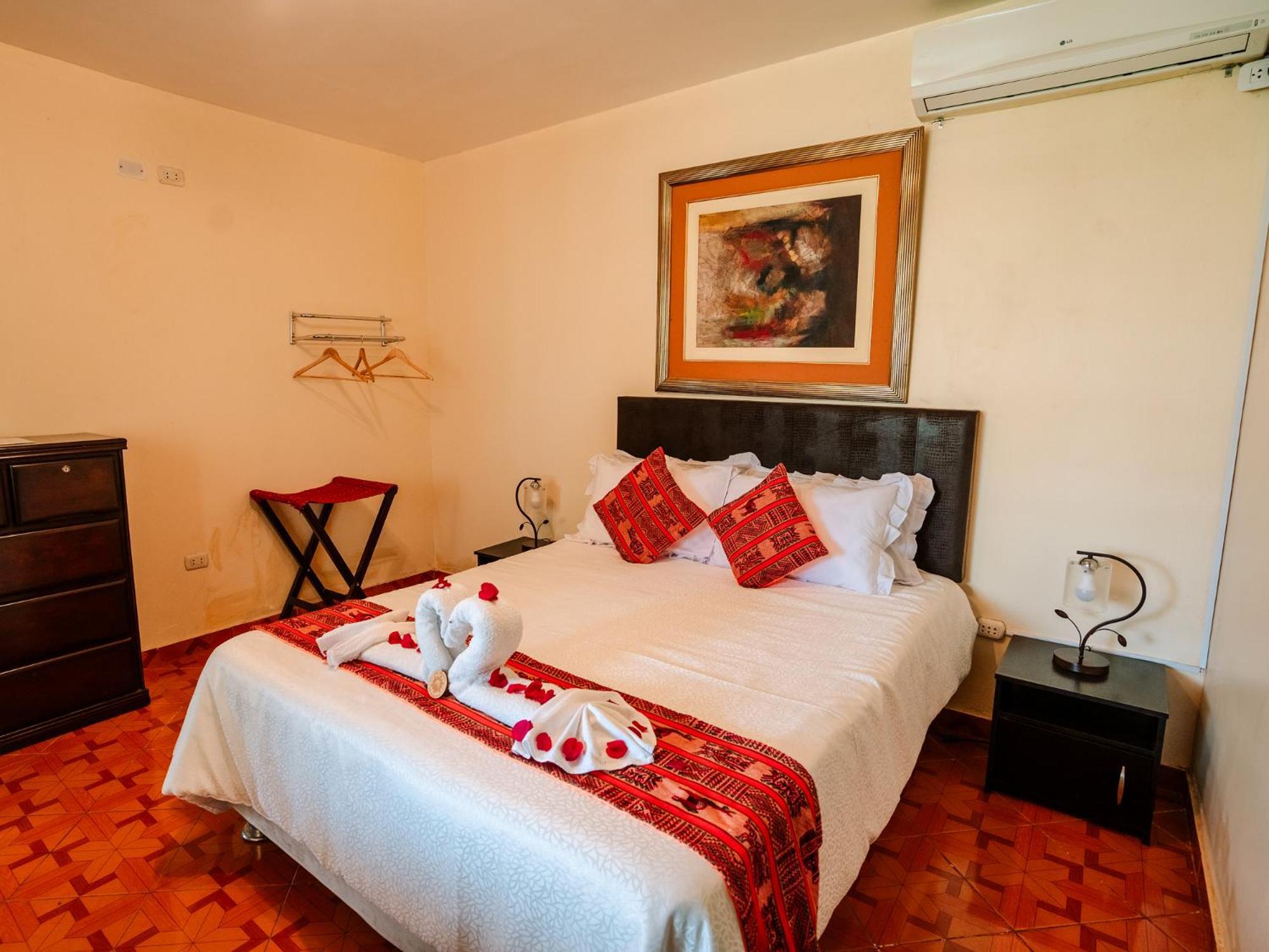 צ'ינצ'ה אלטה Hotel Vinas Del Sol Eterno מראה חיצוני תמונה