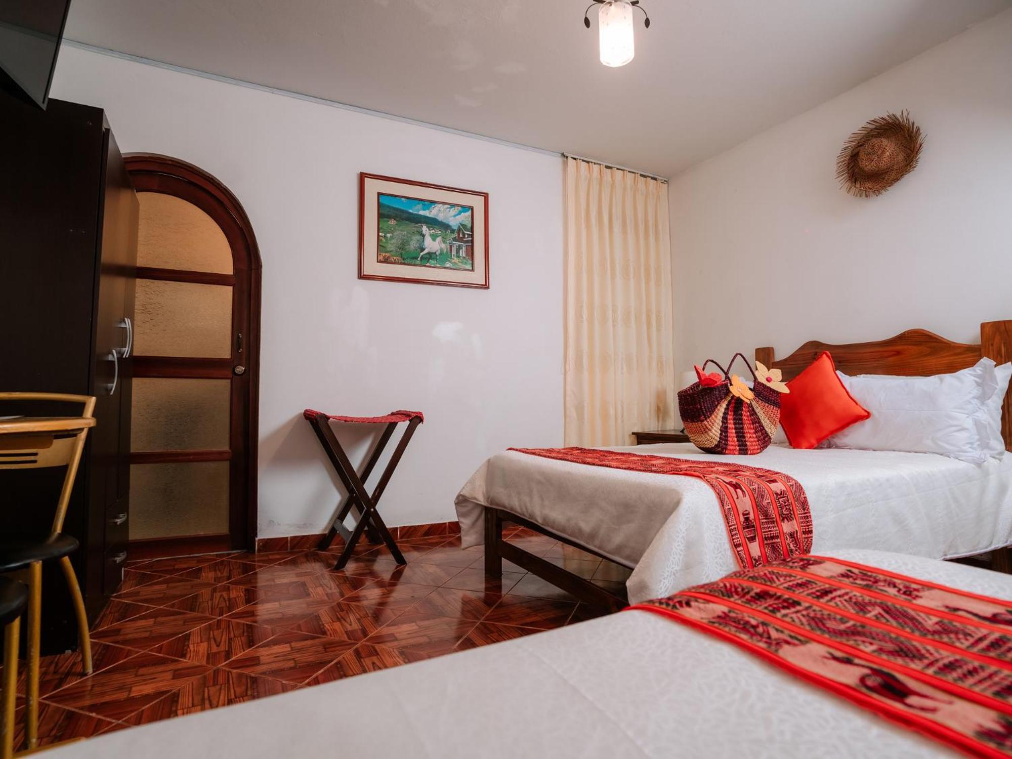 צ'ינצ'ה אלטה Hotel Vinas Del Sol Eterno חדר תמונה
